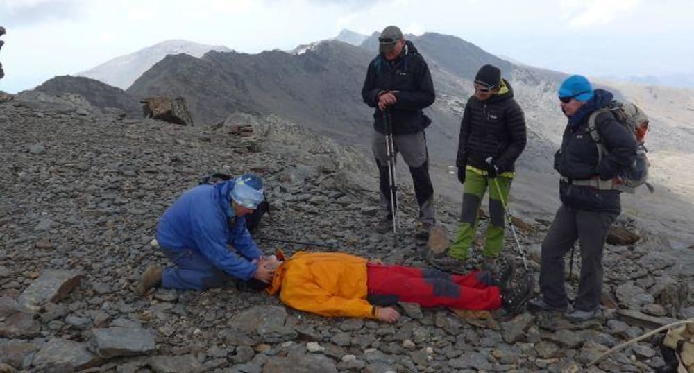 Running a refresher course for hill walkers and mountain leaders in the mountains of the Sierra Nevada