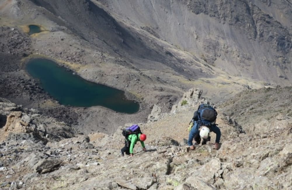 Easy slabs to Puntal de la Caldera