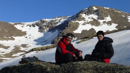 Escape the rat race by high level trekking, Sierra Nevada