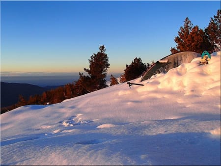 Cold & blustery winter night camping in the Sierra Nevada