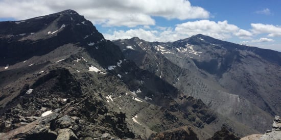 Los Tres Miles traverse the main peaks of the Sierra Nevada