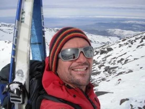 Jens Foell lead ski guide