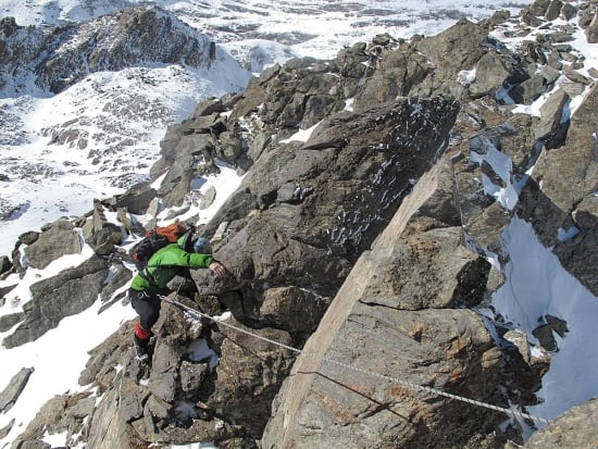 A tricky section of the ridge