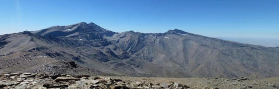 Alcazaba, Mulhacén, Juego de Bolos, Cerro de los Machos and Veleta from Cerro del Mojón Alto