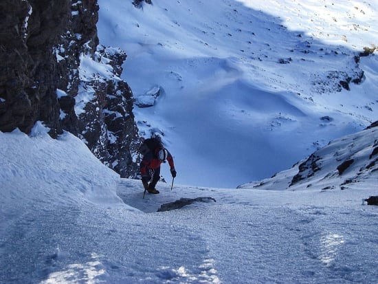 The easier upper slopes to the col