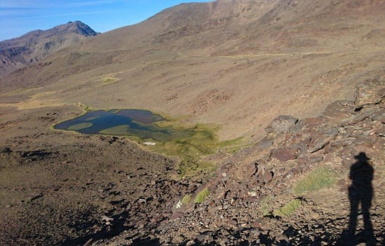 Looking down to the lake from Puntal de Juntillas