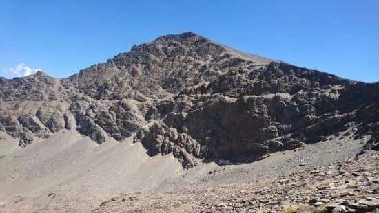 The line of the Vasar de Mulhacen clearly seen from near Juego de Bolos