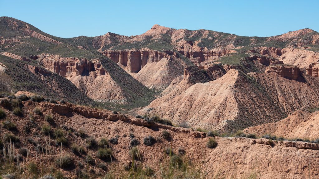 Experience the magic of vast pre-historic deserts