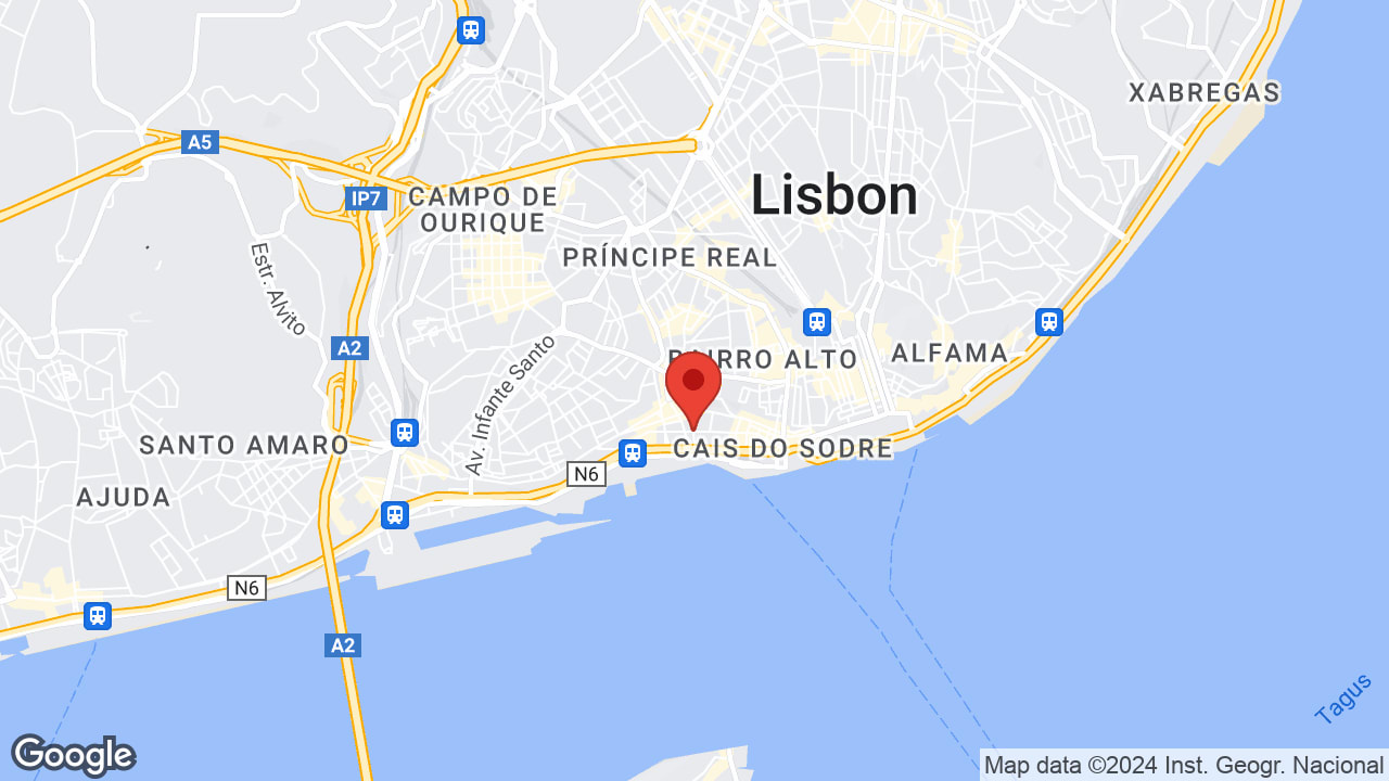 R. do Instituto Industrial, 1200-109 Lisboa, Portugal