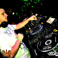 dj Alexandre Tomazi