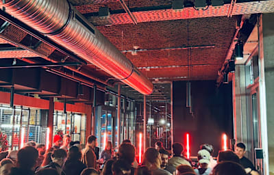 (Gratuit) The Social Hub With Francis (Es) + Tapalatrak - Soirée techno à Toulouse