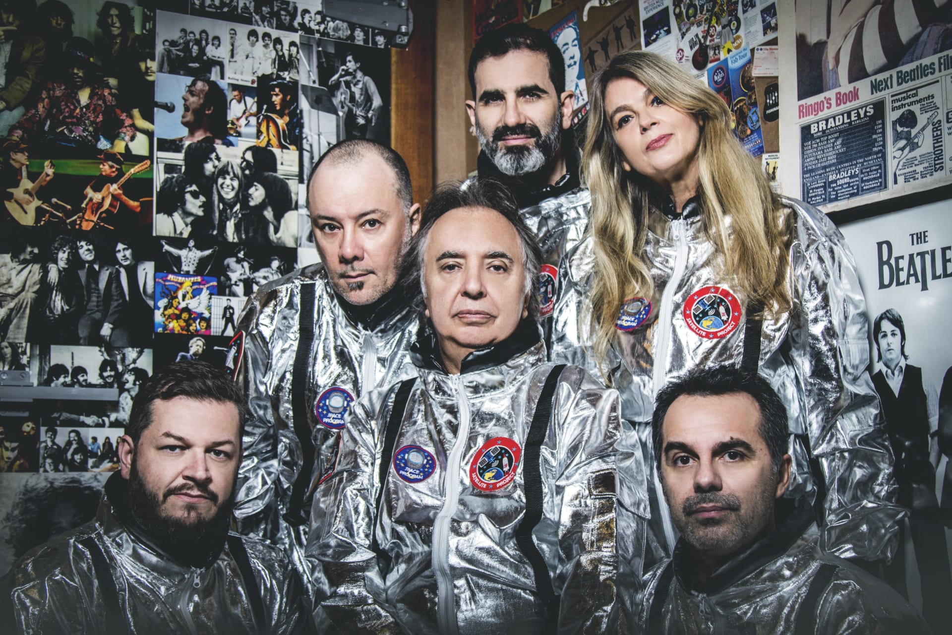 Zeyzey Presents: Os Mutantes Cover