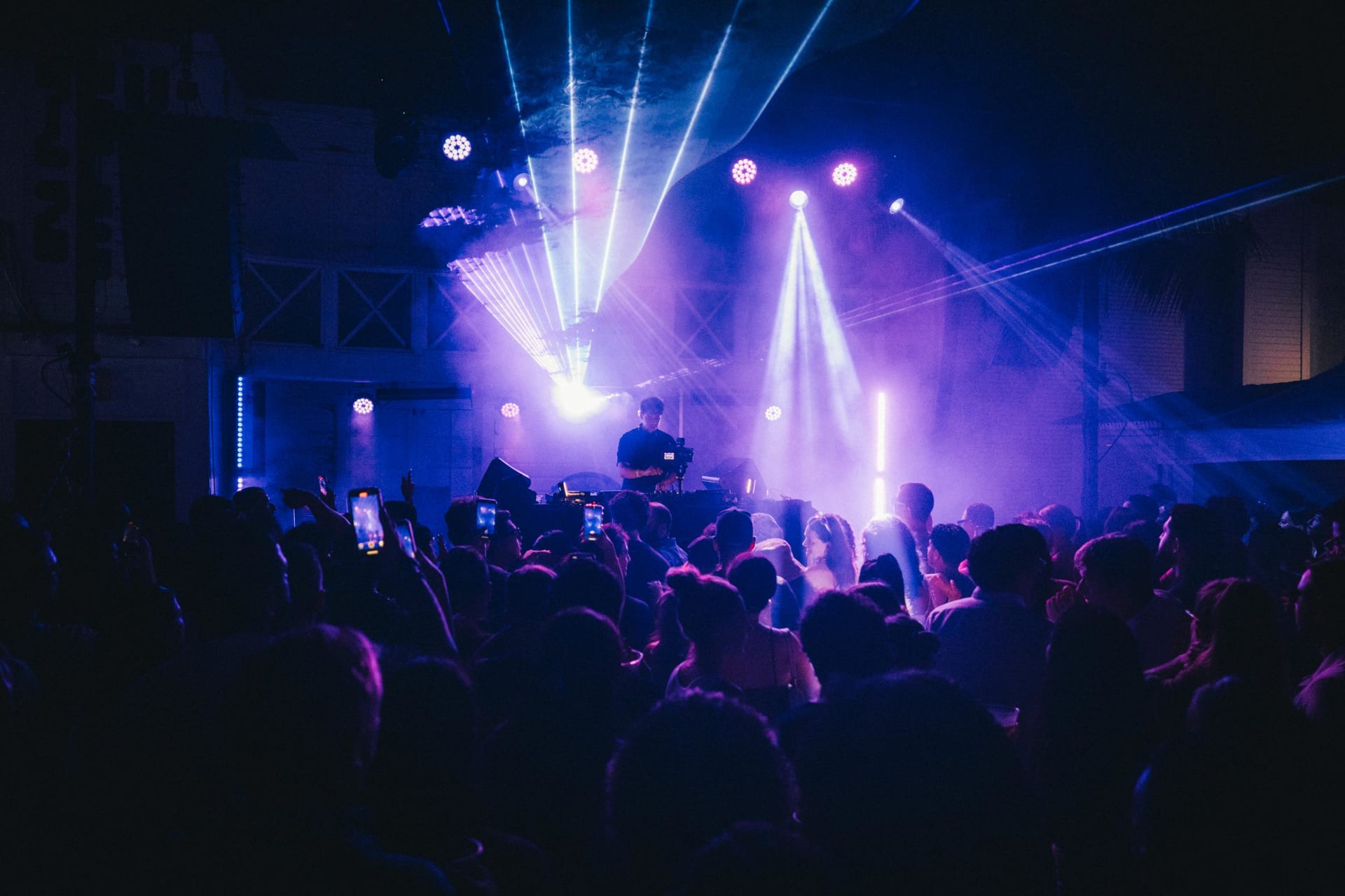 3d Disco Presents: Aabel, Mary Jane B2b Axel Bayo, Kamcoco Cover