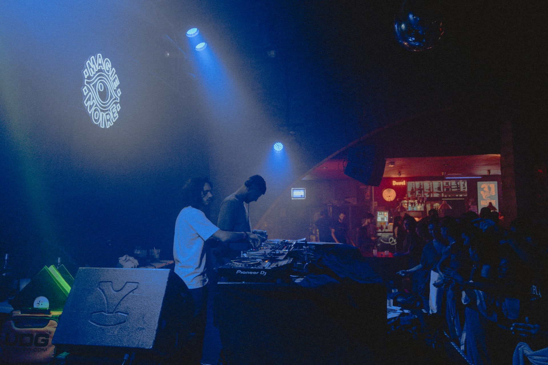 Magie Noire X Fluids Milano @ Antirouille Cover