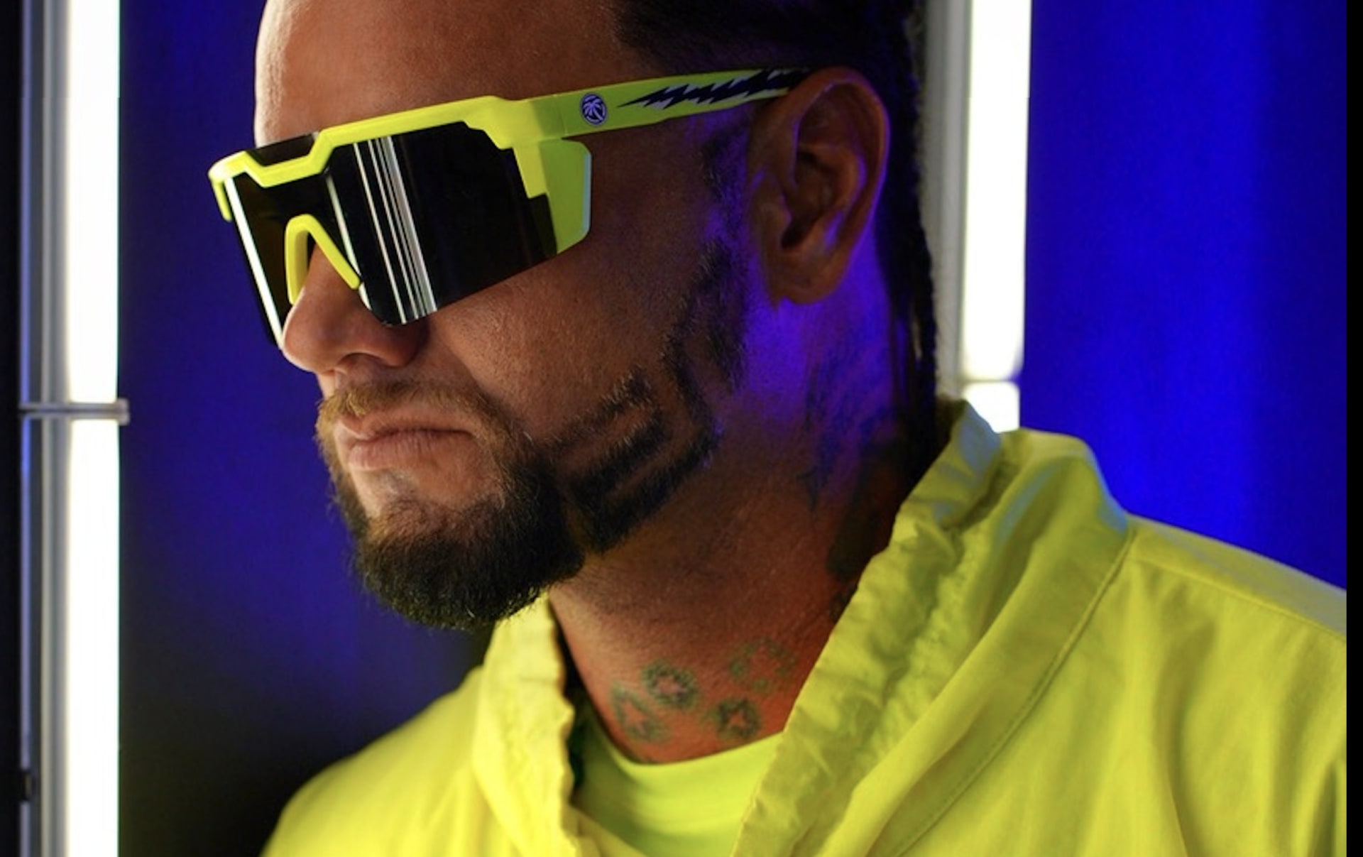 Riff Raff — Houses Way In Tour Cover