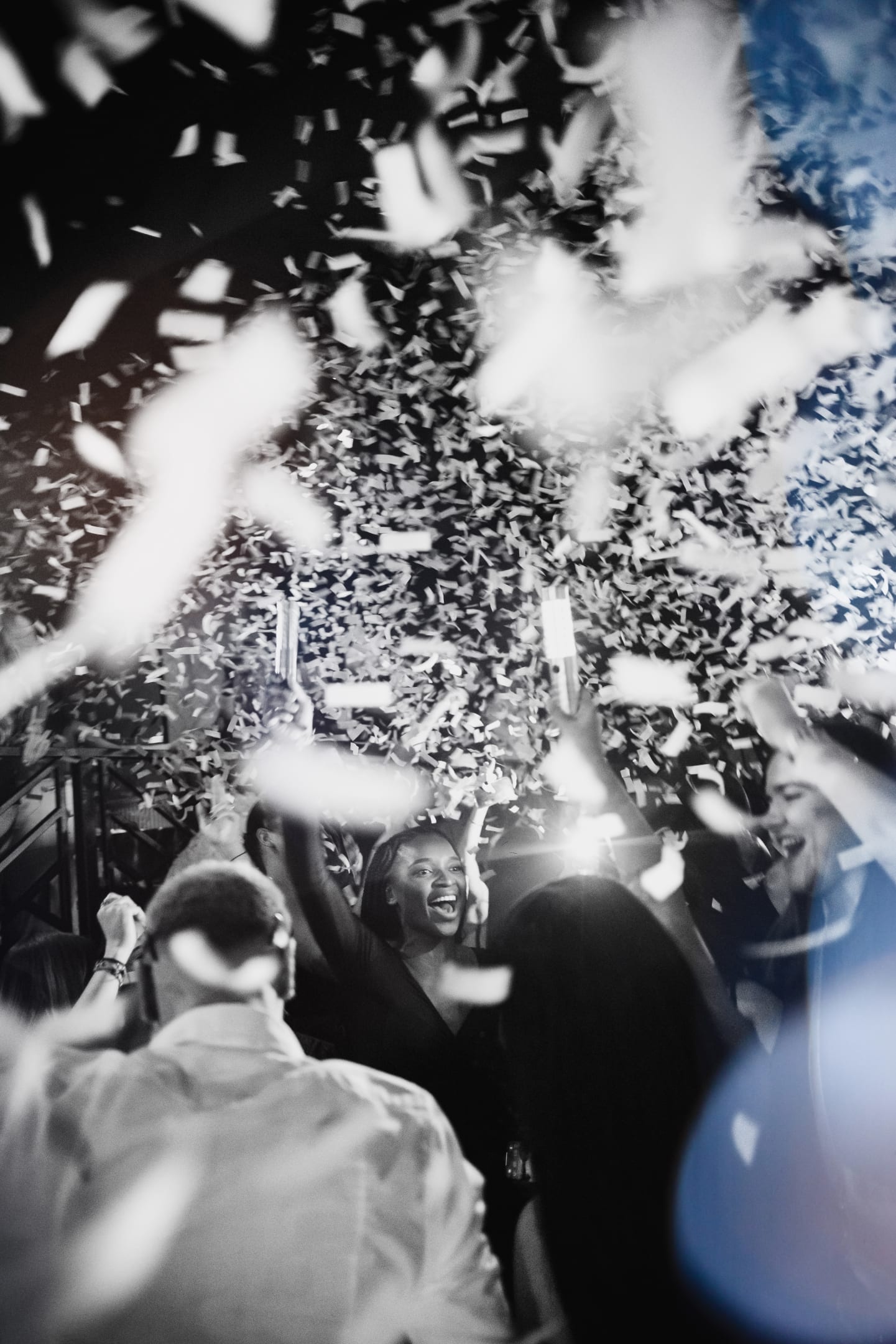 Nua Paris 03/01 Cover