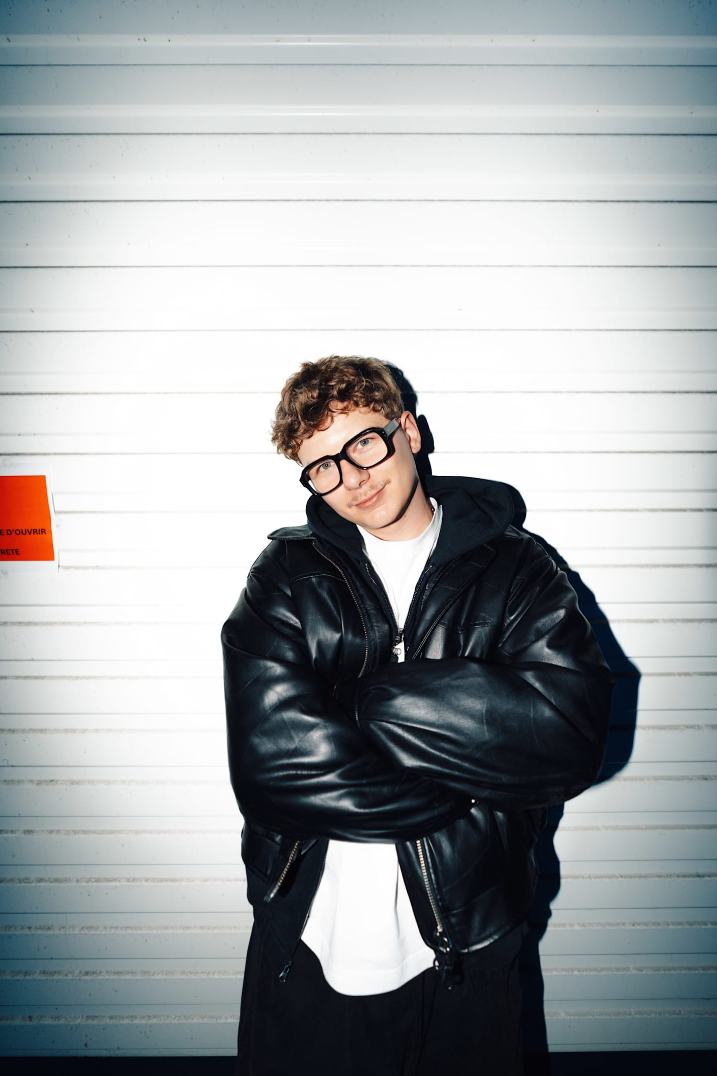 Plastic Bienvenue À Longevity W/ Akalex, Vigo Cover