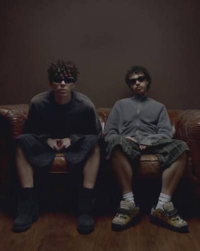 Casa Ata: Curly Brothers, Anaia, Marco Ursino, Raph Cover