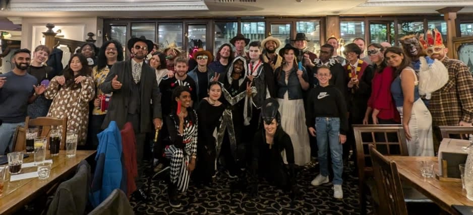 Make Local & International Friends - Socialise - Dj Party Cover