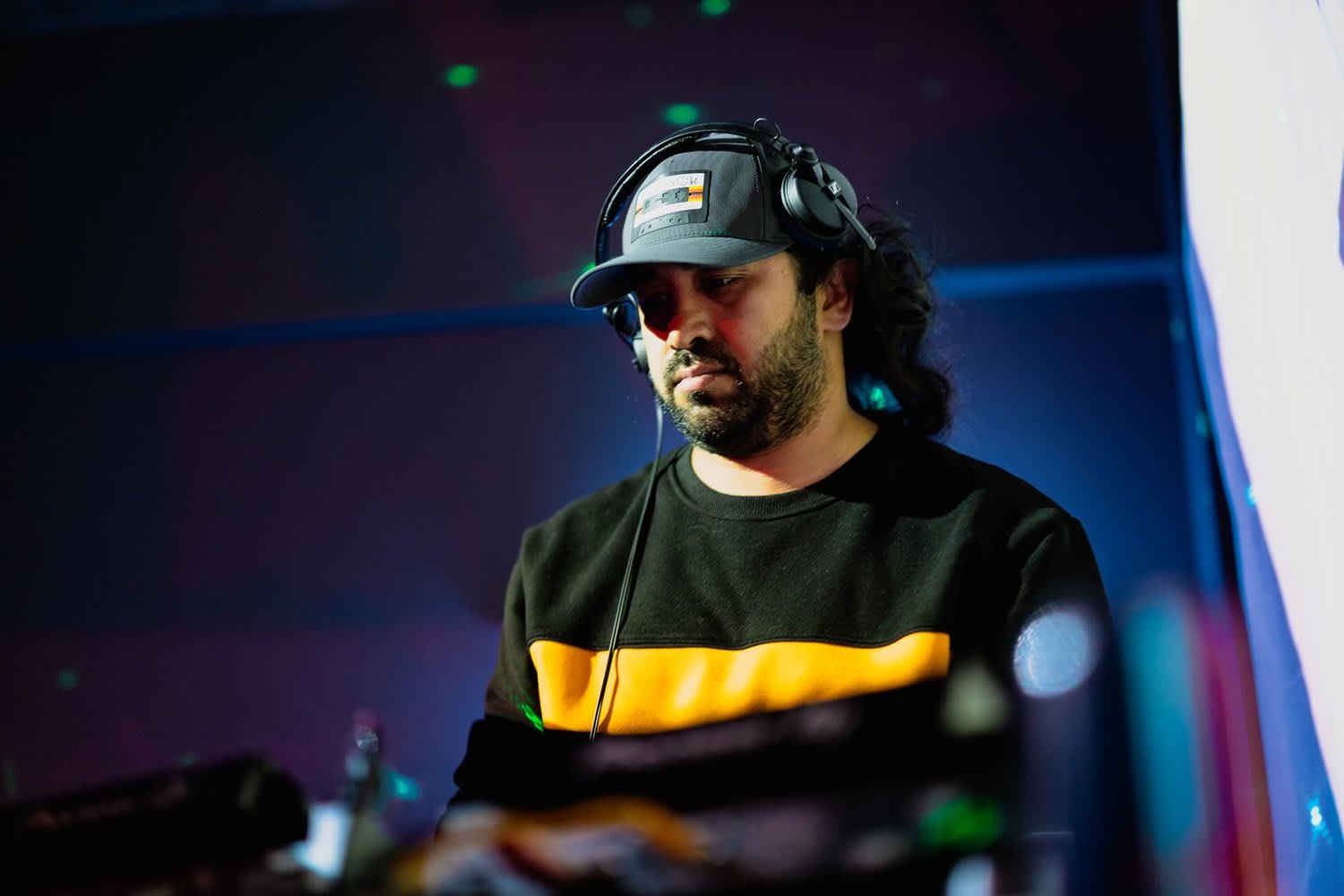 Eric Yaz 10/18 Cover