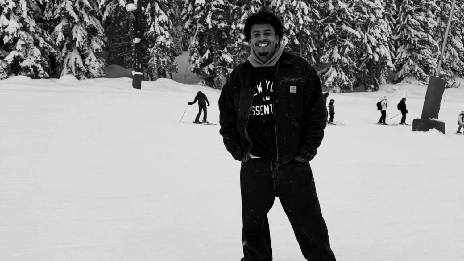 Casa Ata: Matteo Diop, Divieri Vs Viala, Max Rey Cover