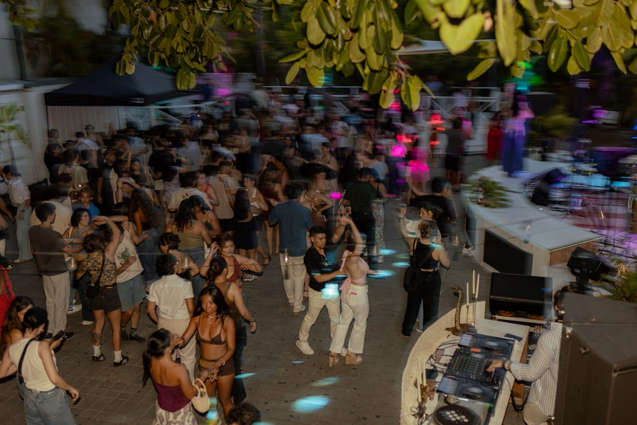Salsa Z Ft. Elisa Baena + Dj Set By Safe Stadick And More! Cover