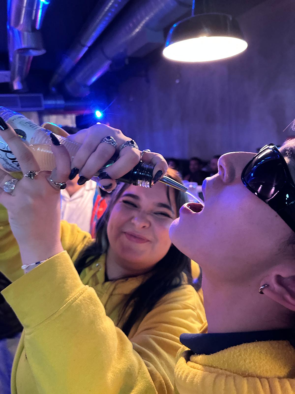 Porto: Pub Crawl With 7 Drinks, Games, And Vip Club Cover