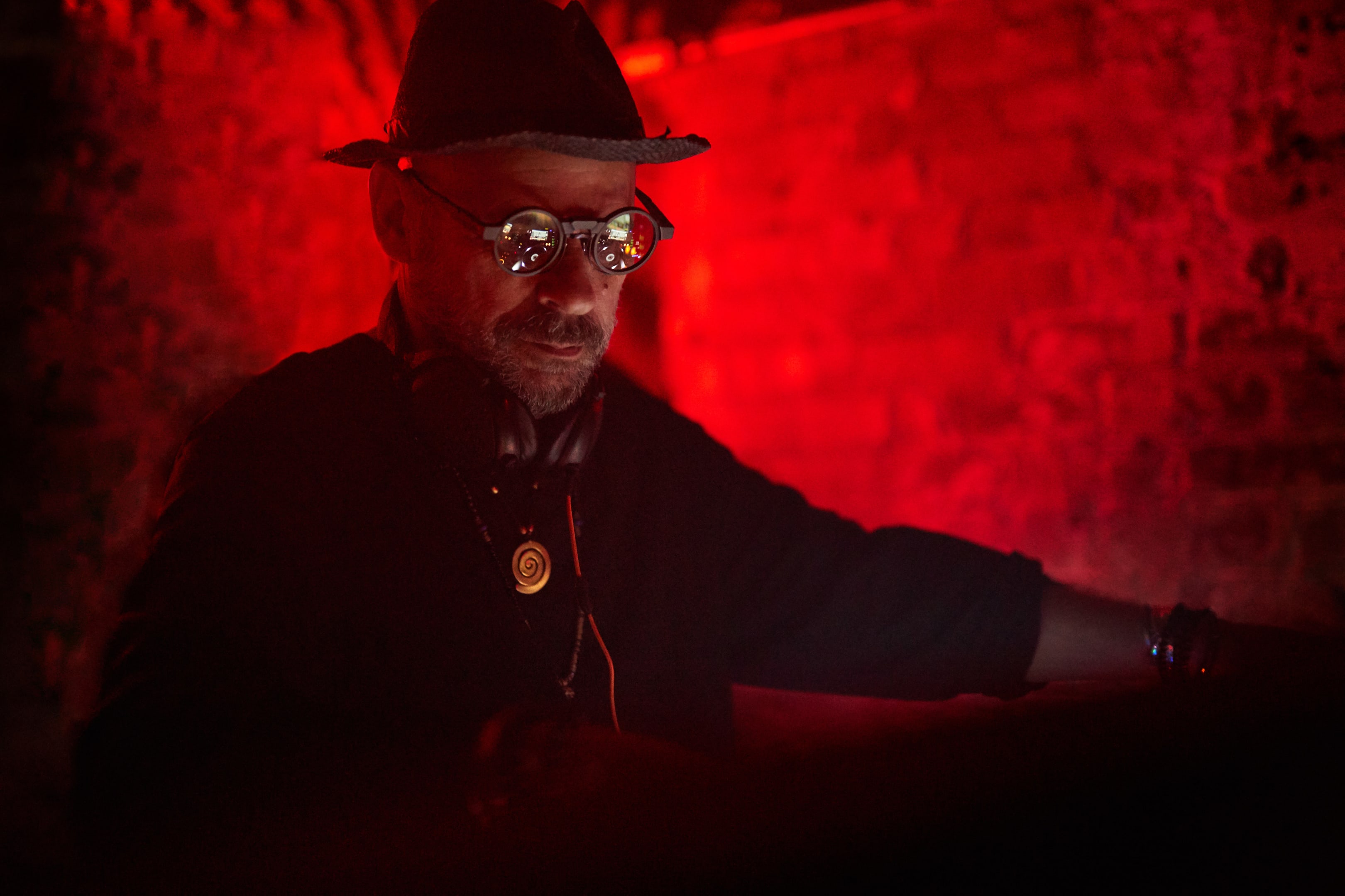 Nuit Rouge W/ Guy Laliberté, Pkm, Allen Hulsey & Friends Cover