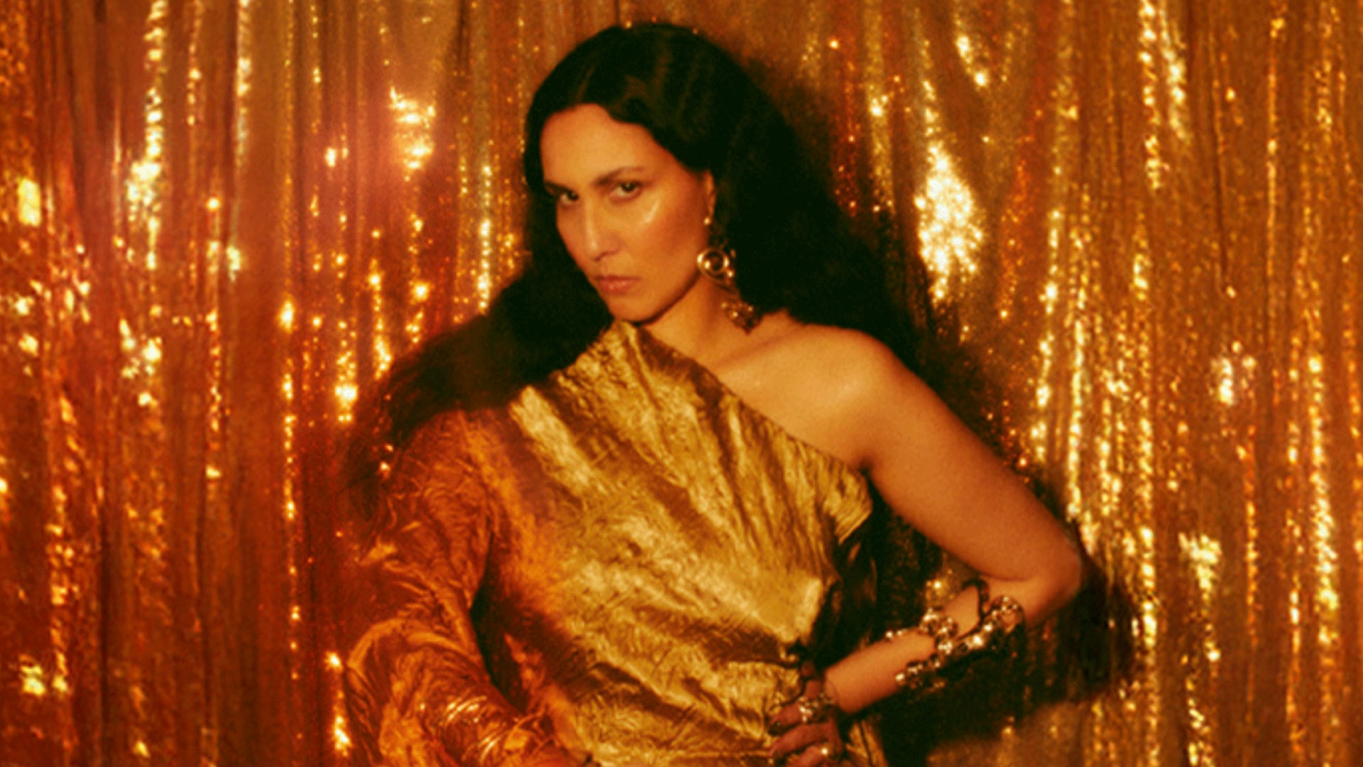 Sarah Maison Cover
