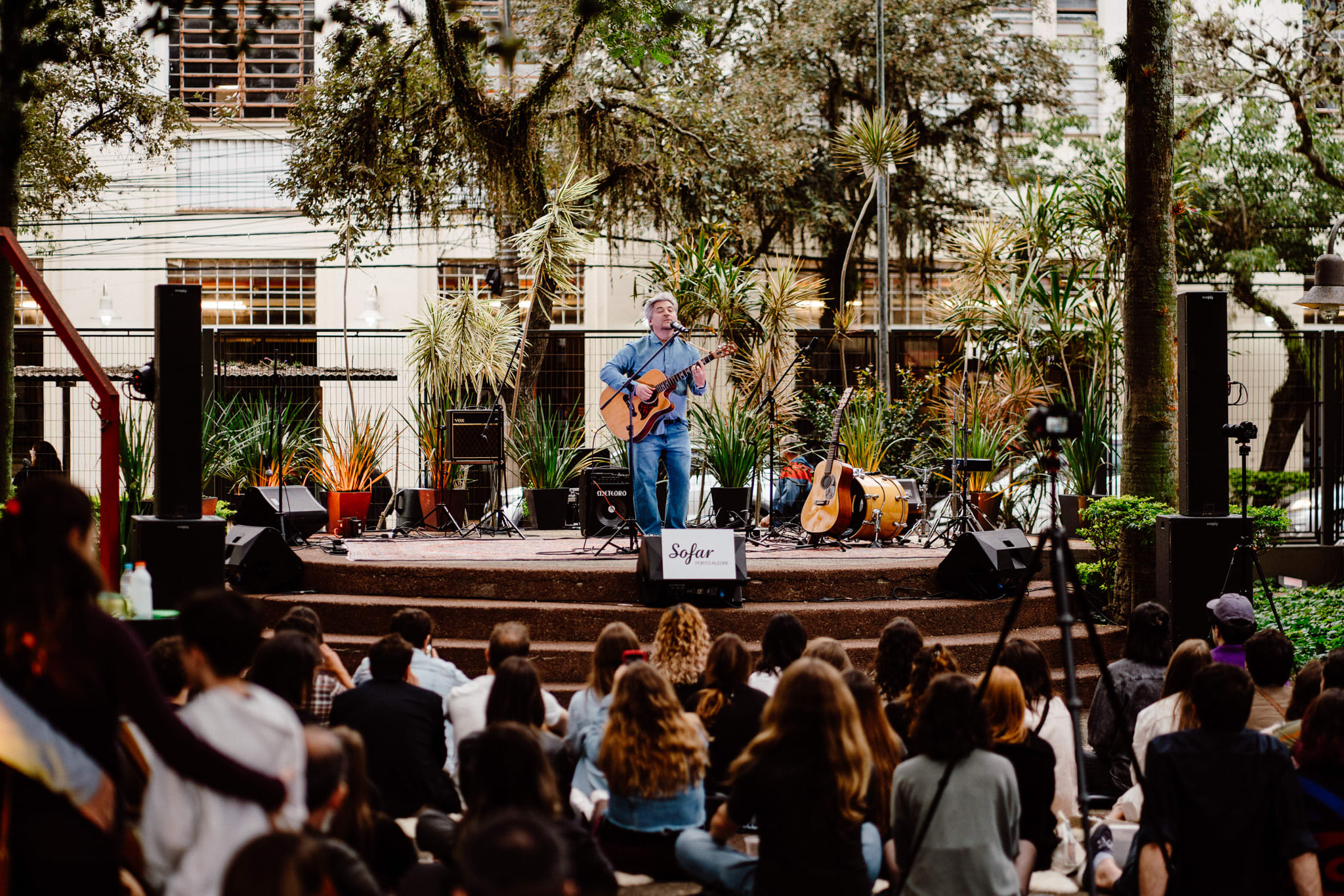Sofar Sounds Poa // Março Cover