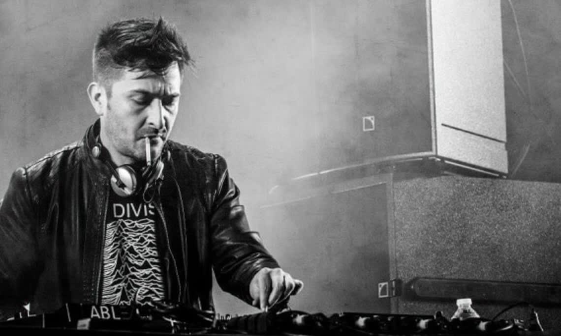 Ultimo Tango W/ The Hacker, Simone De Kunovich & Acid Washed Cover