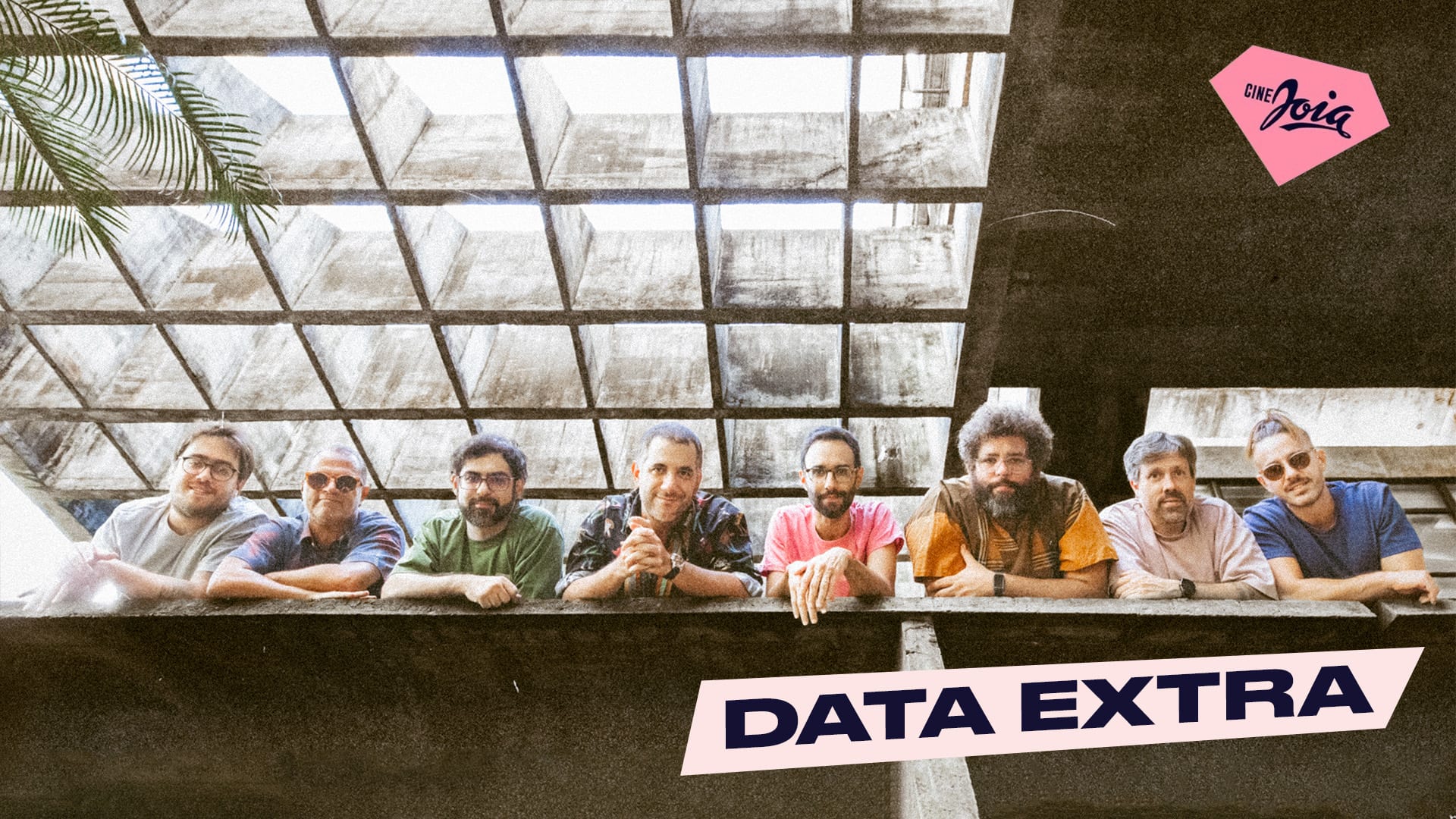 Moveis Coloniais De Acaju No Cine Joia - Data Extra ! Cover