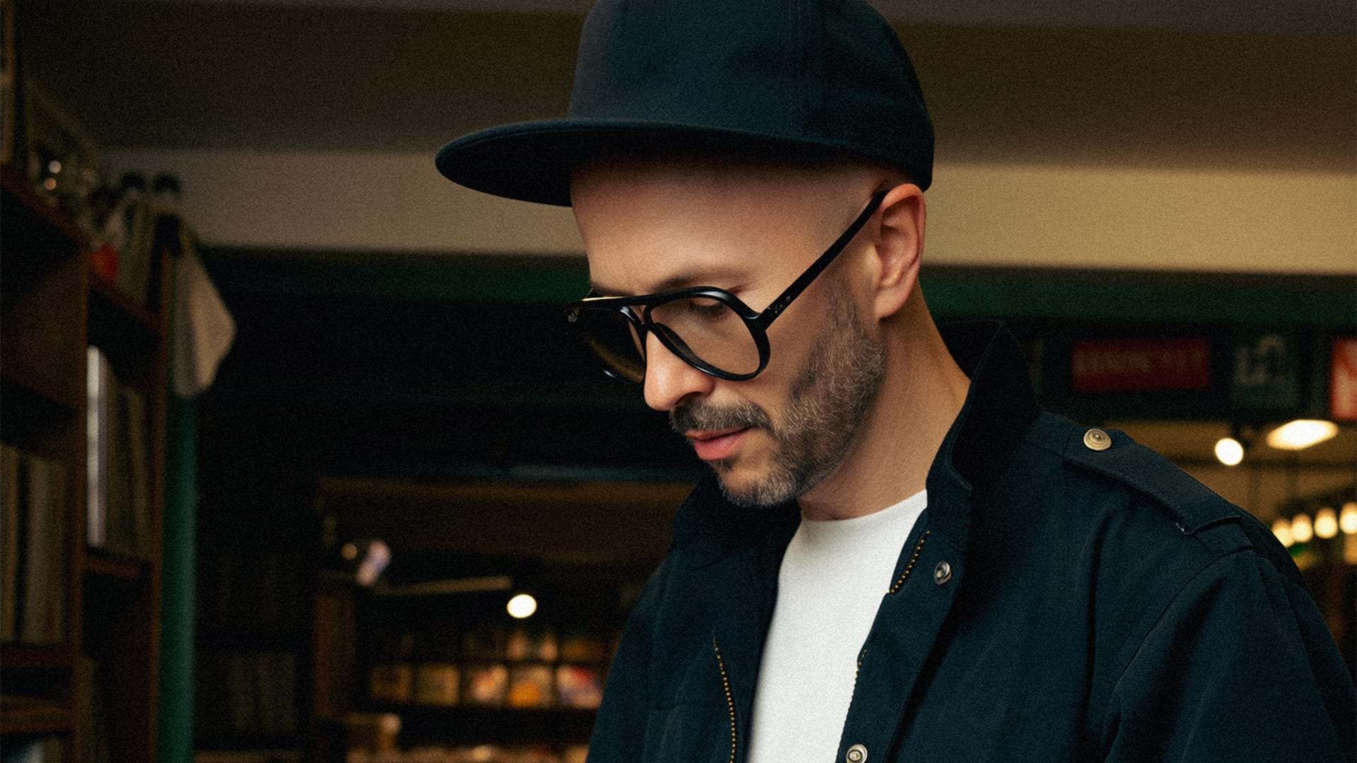 Zeyzey Presents: Wax Tailor Cover