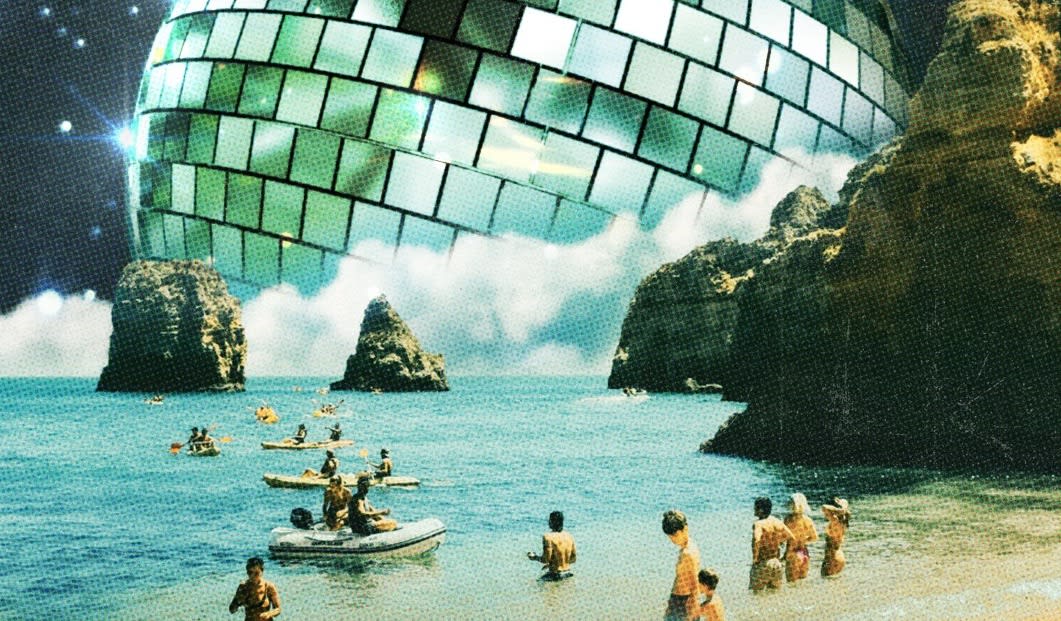 Capalaxy : Beach In Space #5  Cover