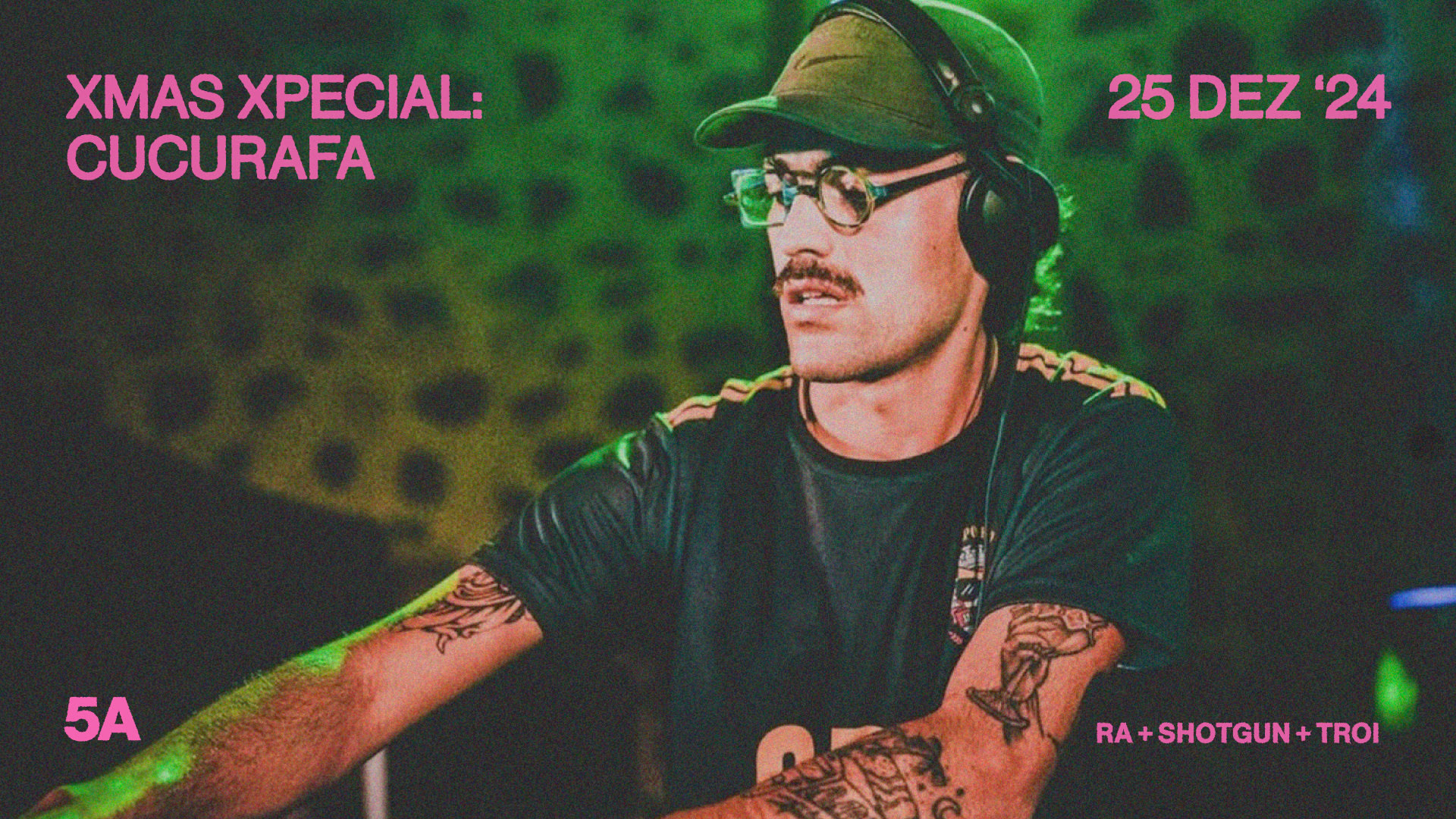 Xmas Xpecial: Cucarafa Cover