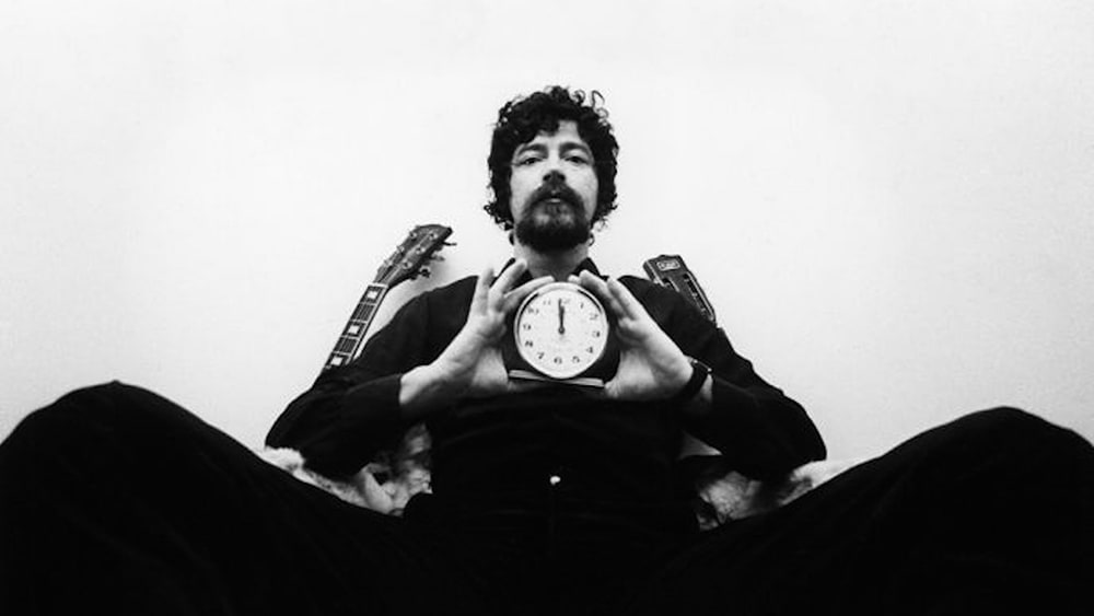 Quem Não Tem Colírio Usa Óculos Escuros + Karaokê Cover