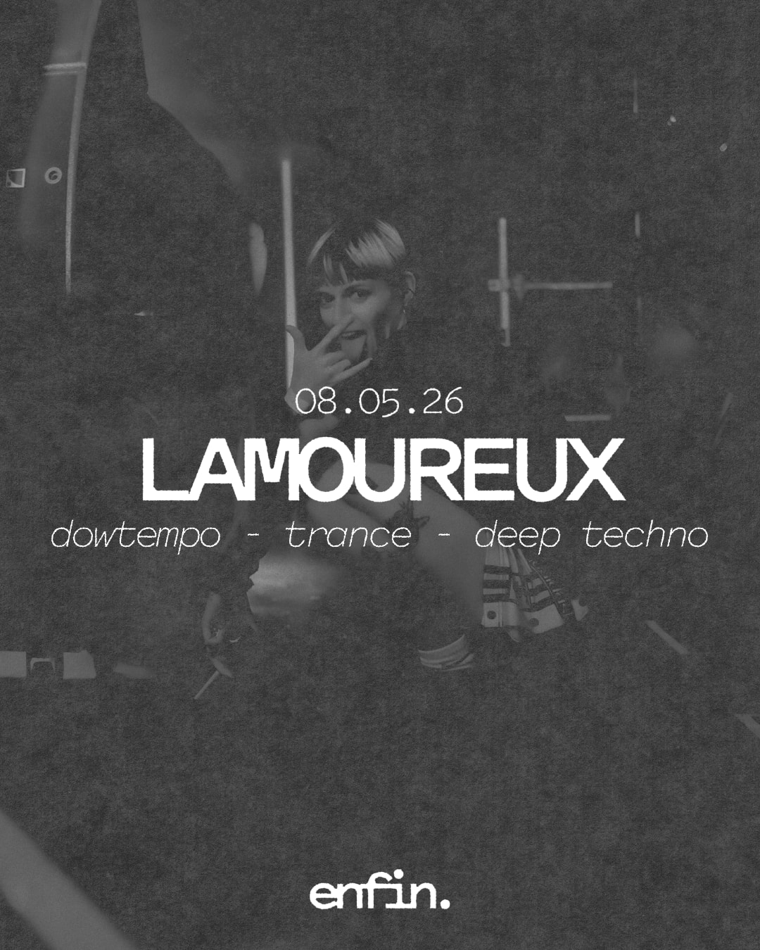 Lamoureux @ Enfin. Cover