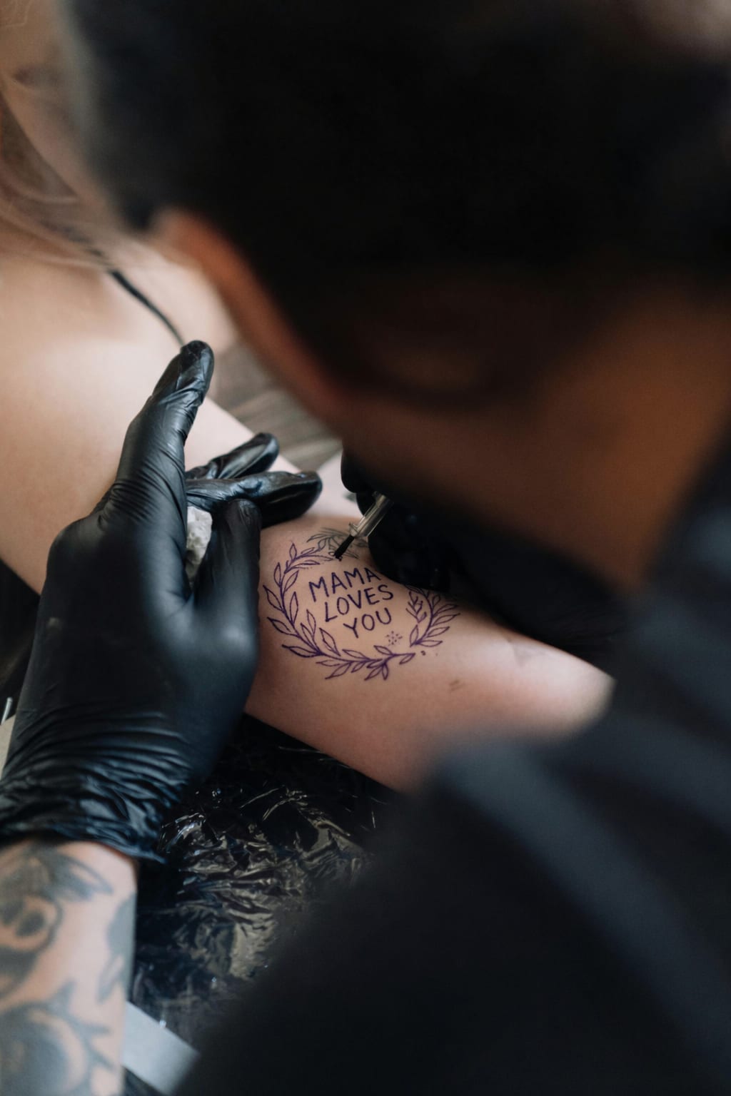 Mama Lyon Loves Tattoo Cover