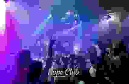 Jeudi 25 avril - Hope Club