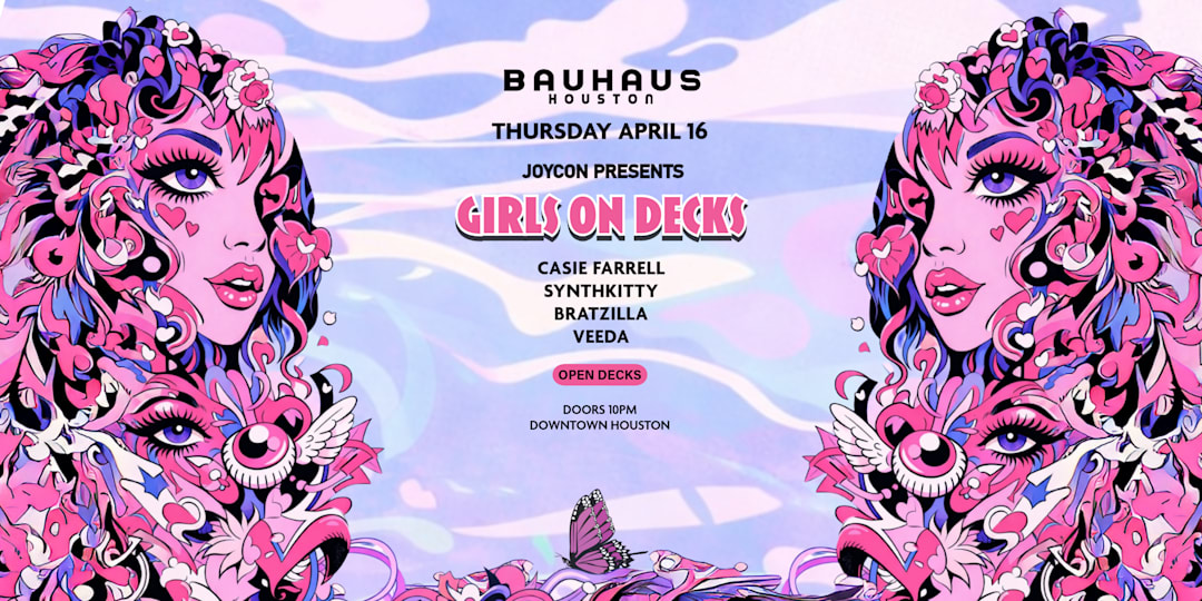 GIRLS ON DECKS