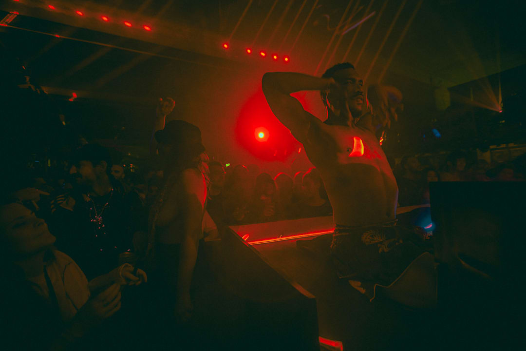 Kluster Collectif — Soft Power