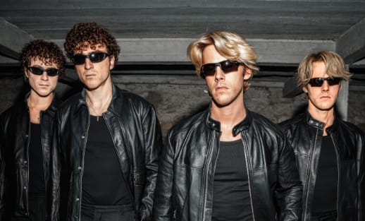 Cartel oficial del evento Ofenbach Live