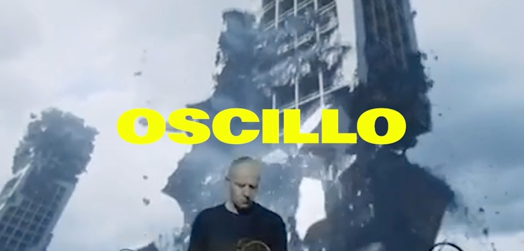 OSCILLO, co-curated with Franck Vigroux