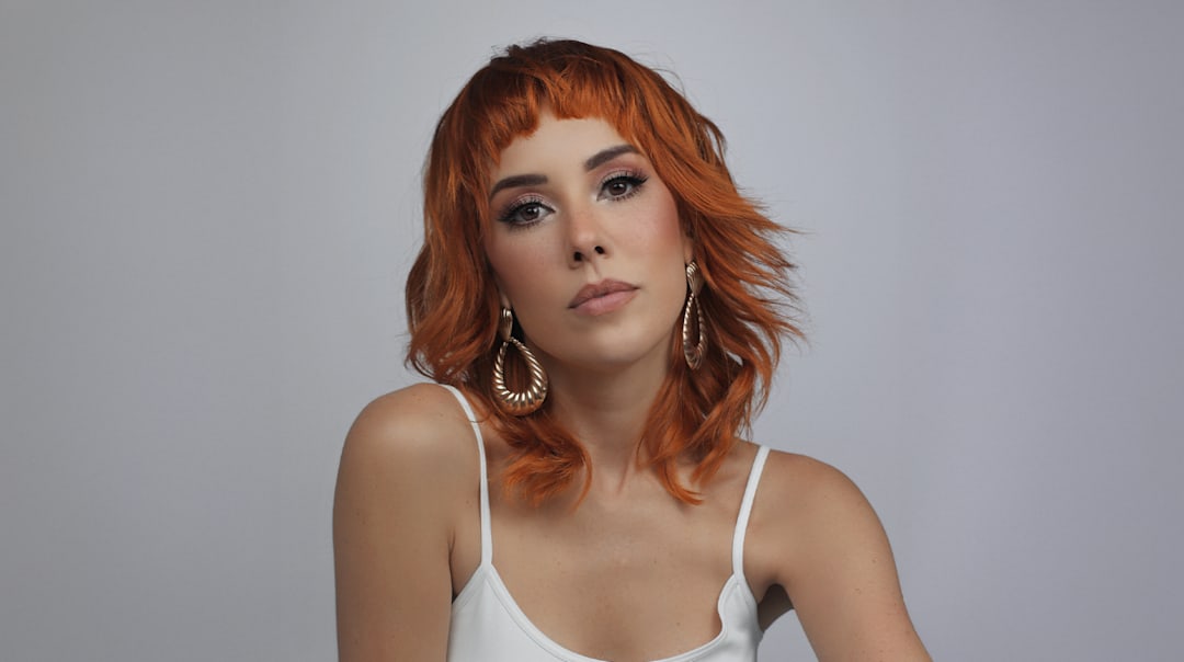 Aline Rocha (Free Entry)