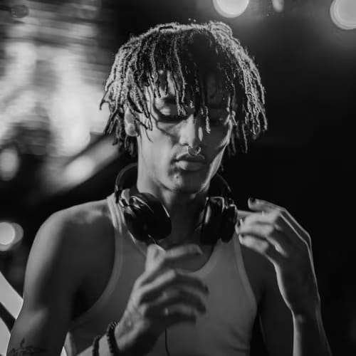 monazinho | MØNAPLICE