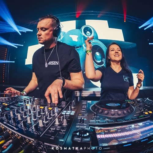 Moniqa Adams & Arsen.