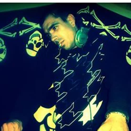 otomate DJ.       thomas iRobot