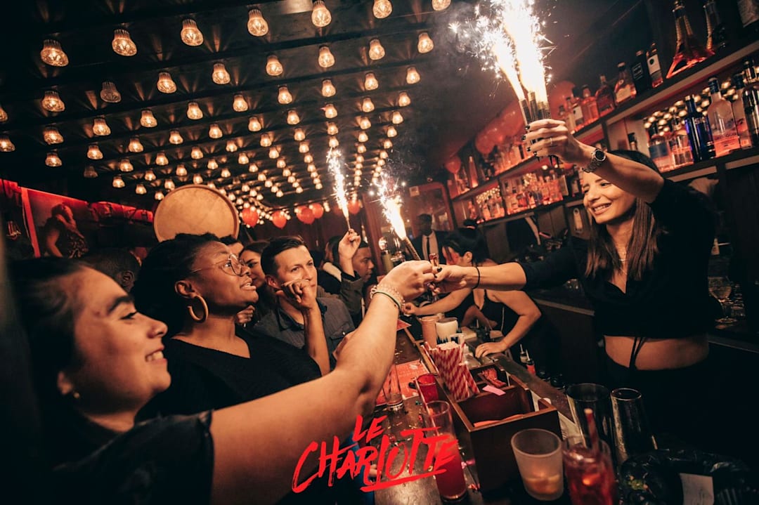 ✅ Drink, Flirt, Repeat
