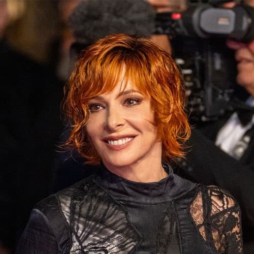 Mylène Farmer | Shotgun wallpaper 2
