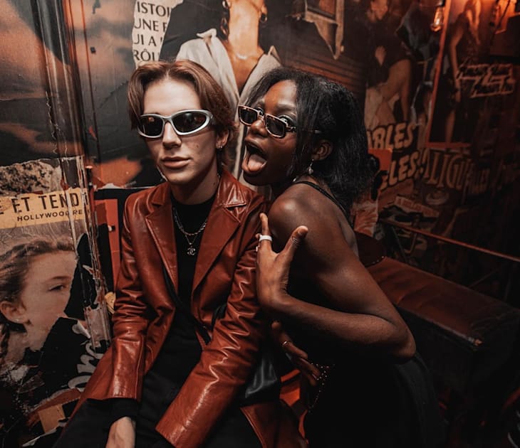 Affiche Girls In Paris 💕, Paris · Billets Shotgun